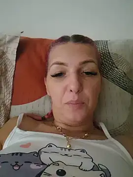 Evadesirex46 stripchat live cam model