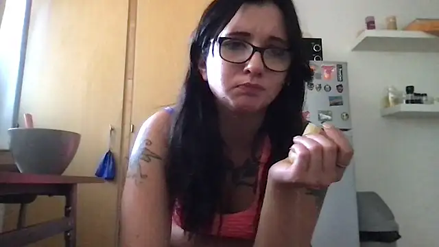 marketatomas stripchat live cam model