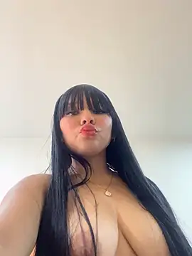 BrendaCrean stripchat live cam model
