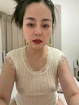 orangeoneday stripchat live cam model