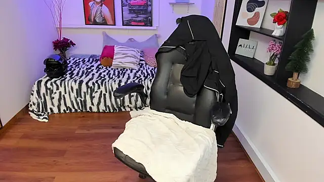 Hailey_Adams stripchat live cam model