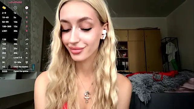 TanekaAmela stripchat live cam model