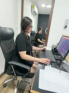 AntonelaRosse stripchat live cam model
