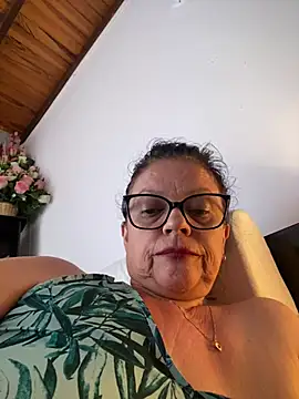 Sharongirl07 stripchat live cam model