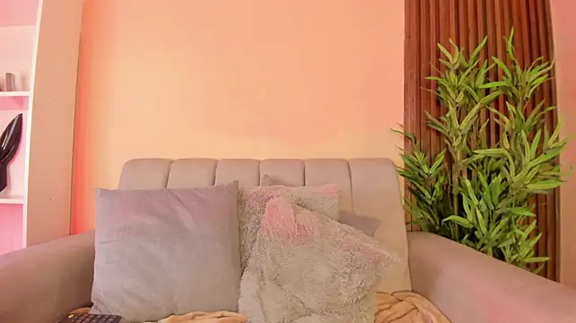alessia_moon1 stripchat live cam model