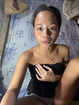 Asianpinay_Skinny1818 stripchat live cam model