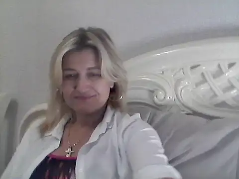 Tareliy stripchat live cam model