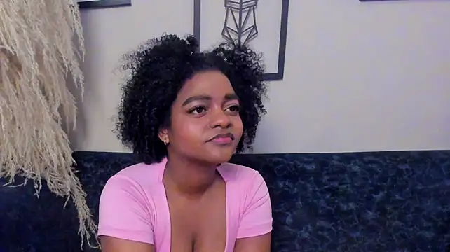 Sophiee__smith_ stripchat live cam model