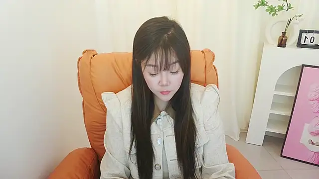 huihui8 stripchat live cam model
