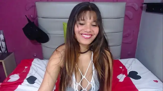 chloegomezres stripchat live cam model