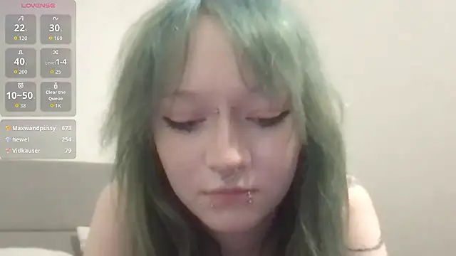 CrystalXross stripchat live cam model