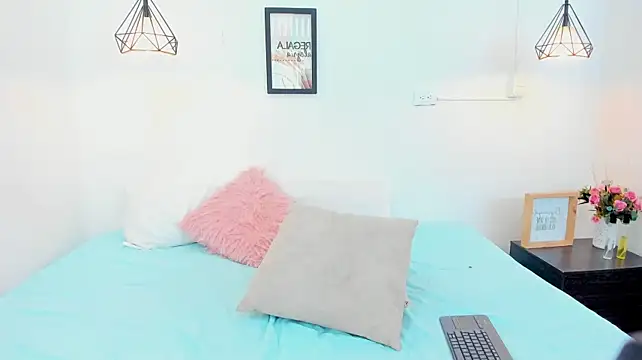 sophiahar stripchat live cam model