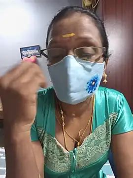 umashreetamil stripchat live cam model