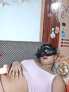 Sweetie_250 stripchat live cam model