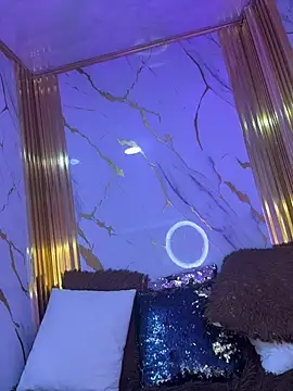 Antonellax__ stripchat live cam model