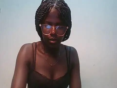 sexxy_ebony2y stripchat live cam model