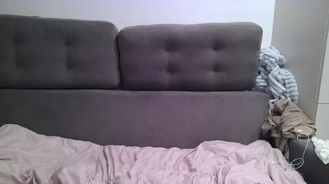 Stellamelow stripchat live cam model