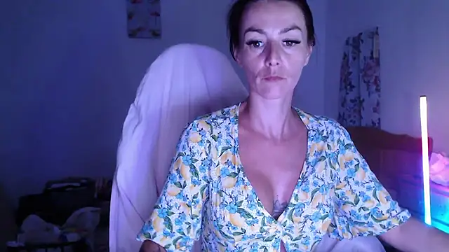 DiorSweet stripchat live cam model