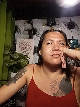 TabooSHOWgirl18 stripchat live cam model