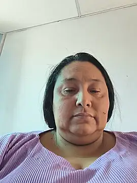 tistmature-69 stripchat live cam model