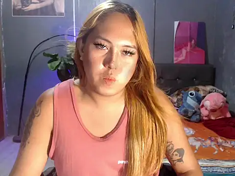Chandria_Wilson stripchat live cam model