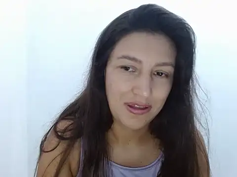 SarahFriendly stripchat live cam model