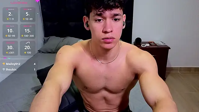 Luke_Muscle stripchat live cam model