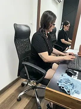 AntonelaRosse stripchat live cam model
