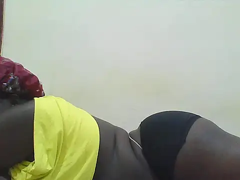 CuteRue stripchat live cam model