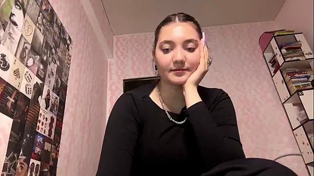 TynishaShute stripchat live cam model