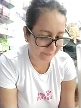 keilymadam stripchat live cam model