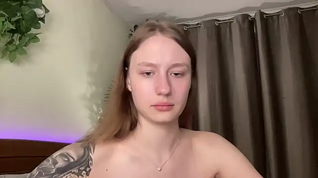 NicolePax stripchat live cam model