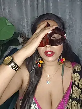 Cupid_Mayra stripchat live cam model