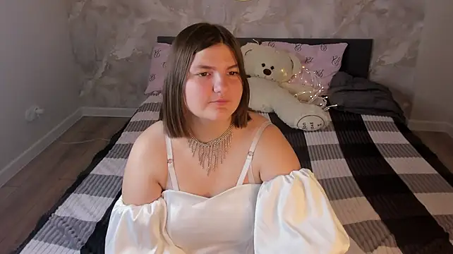 Kitty_Liikk stripchat live cam model