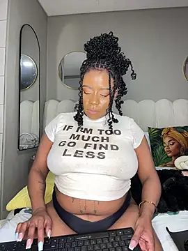 MIAMI9 stripchat live cam model