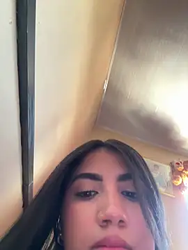 PaulinaDuarte stripchat live cam model