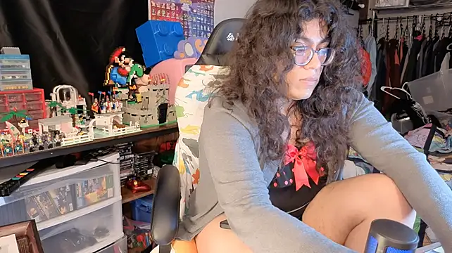 ShinyCherub stripchat live cam model