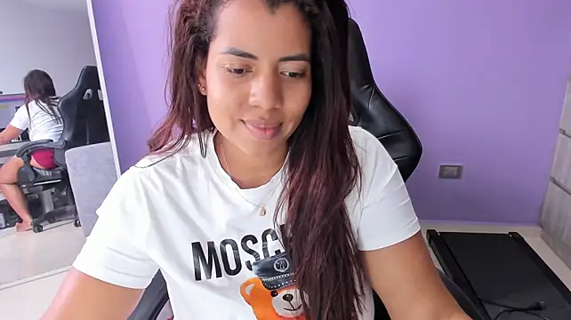 boomsar01 stripchat live cam model