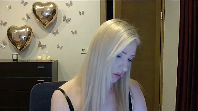 Wild_Silk_Desire stripchat live cam model