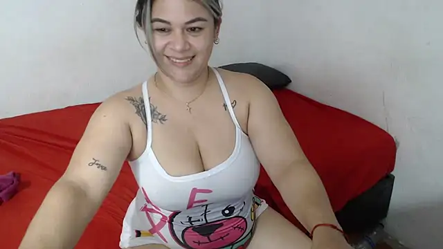 pamela_echeverria stripchat live cam model