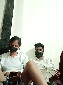 Prajakta123 stripchat live cam model