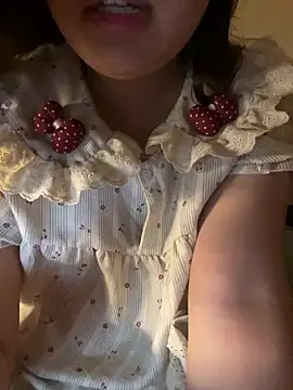 Miu_xinhh stripchat live cam model