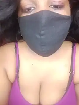 tamil_chocoqueen stripchat live cam model