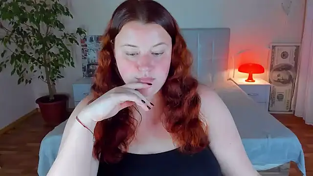PolinaSalvatore stripchat live cam model