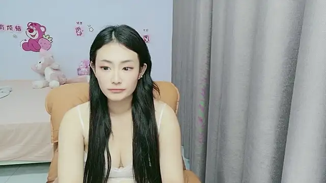 xiaoxuanzaibu stripchat live cam model