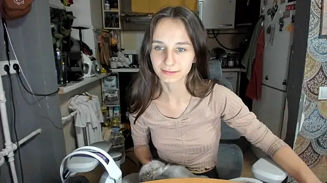 _Nika_Kik stripchat live cam model