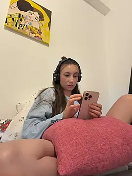 viviandaimond1 stripchat live cam model