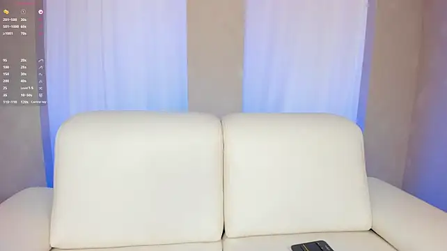 lexiethompson_ stripchat live cam model