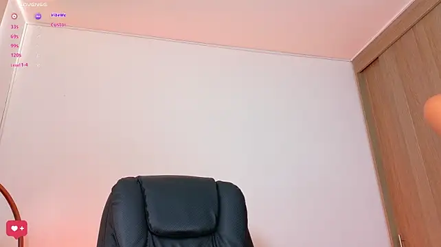 Kim_Vega1 stripchat live cam model