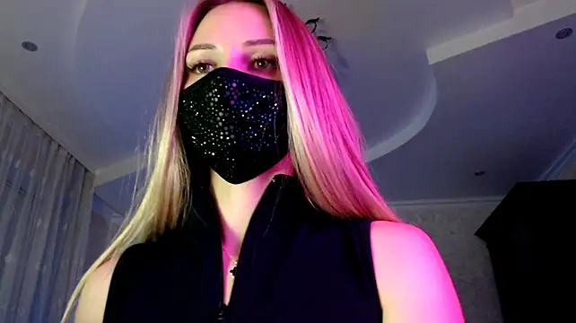 Iris_lave stripchat live cam model